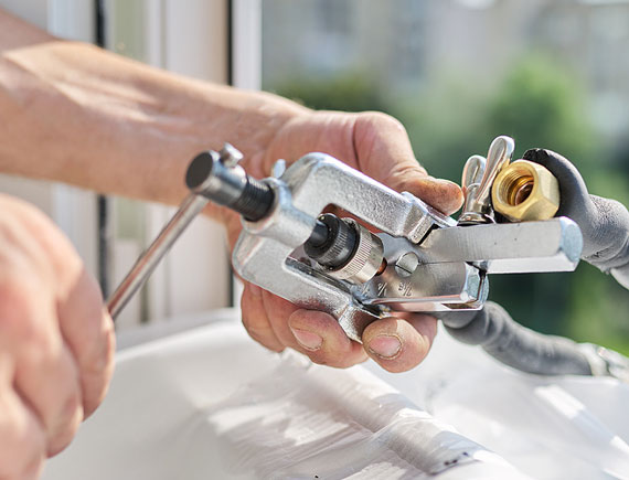 Benefits of Hiring the Best Handyman Services